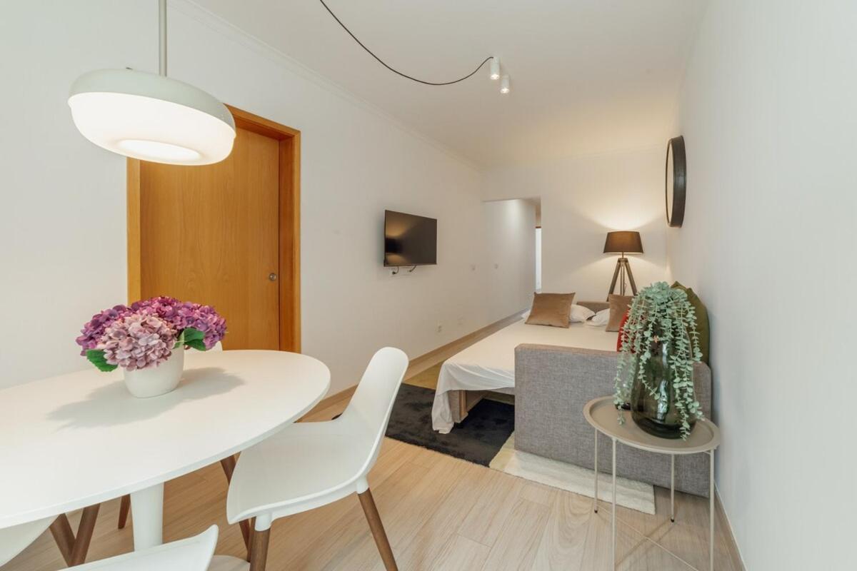 Stylish Flat By Hosty Apartamento *