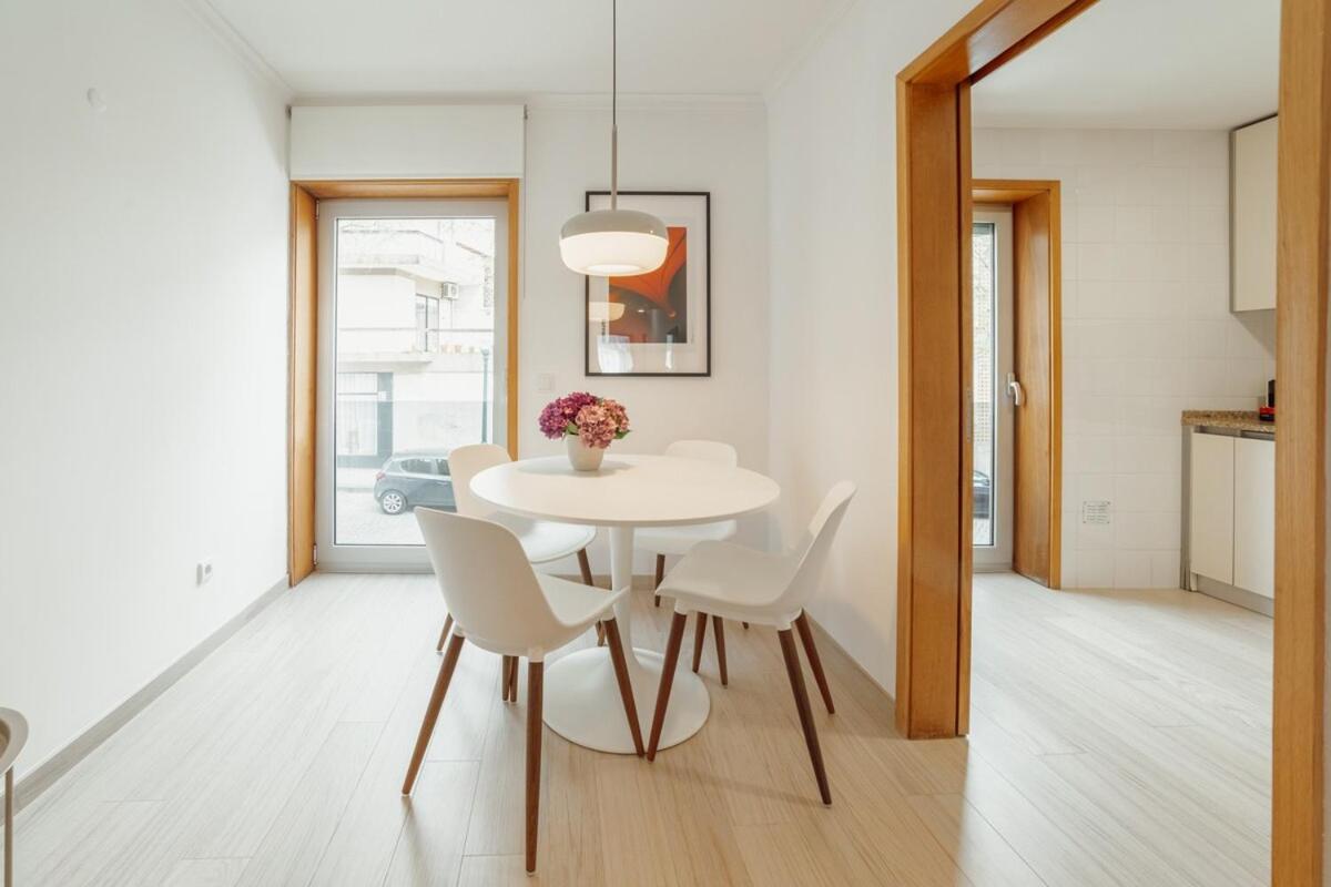Stylish Flat By Hosty Apartamento